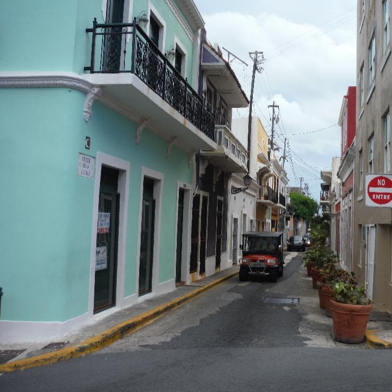 从威尼斯到的的里雅斯特的绝佳私人转运服务,带一个观光停留